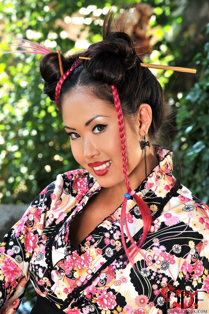 Наденька, 33 года, 4 размер груди